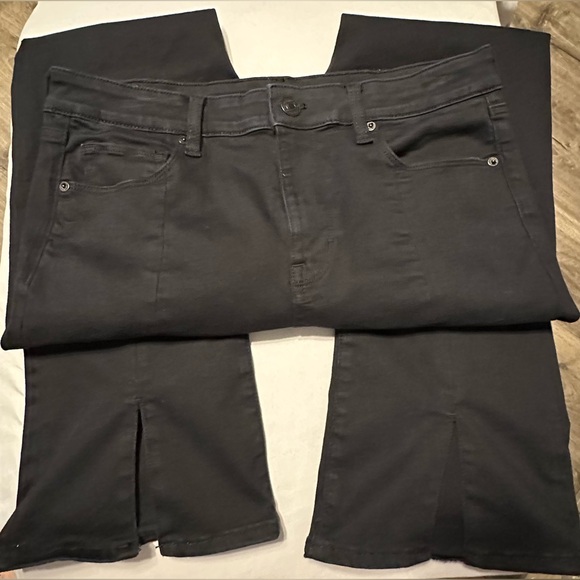 American Eagle Next Level Stretch High Rise Kick Boot Cut Black Jeans - Picture 4 of 8